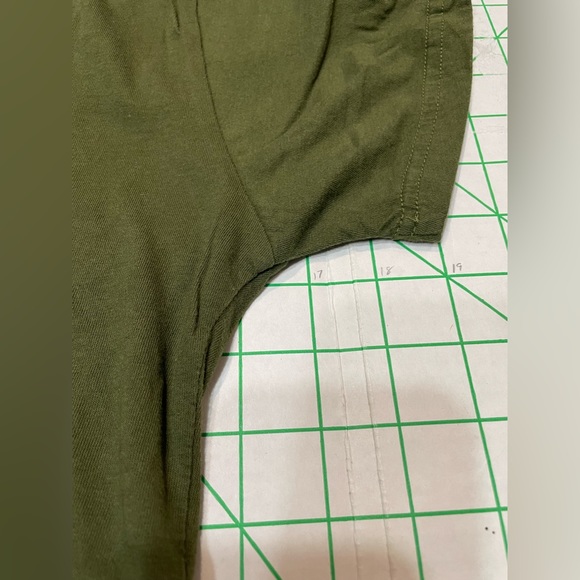 Monty Python and the Holy Grail Bunny Shirt - Picture 4 of 4